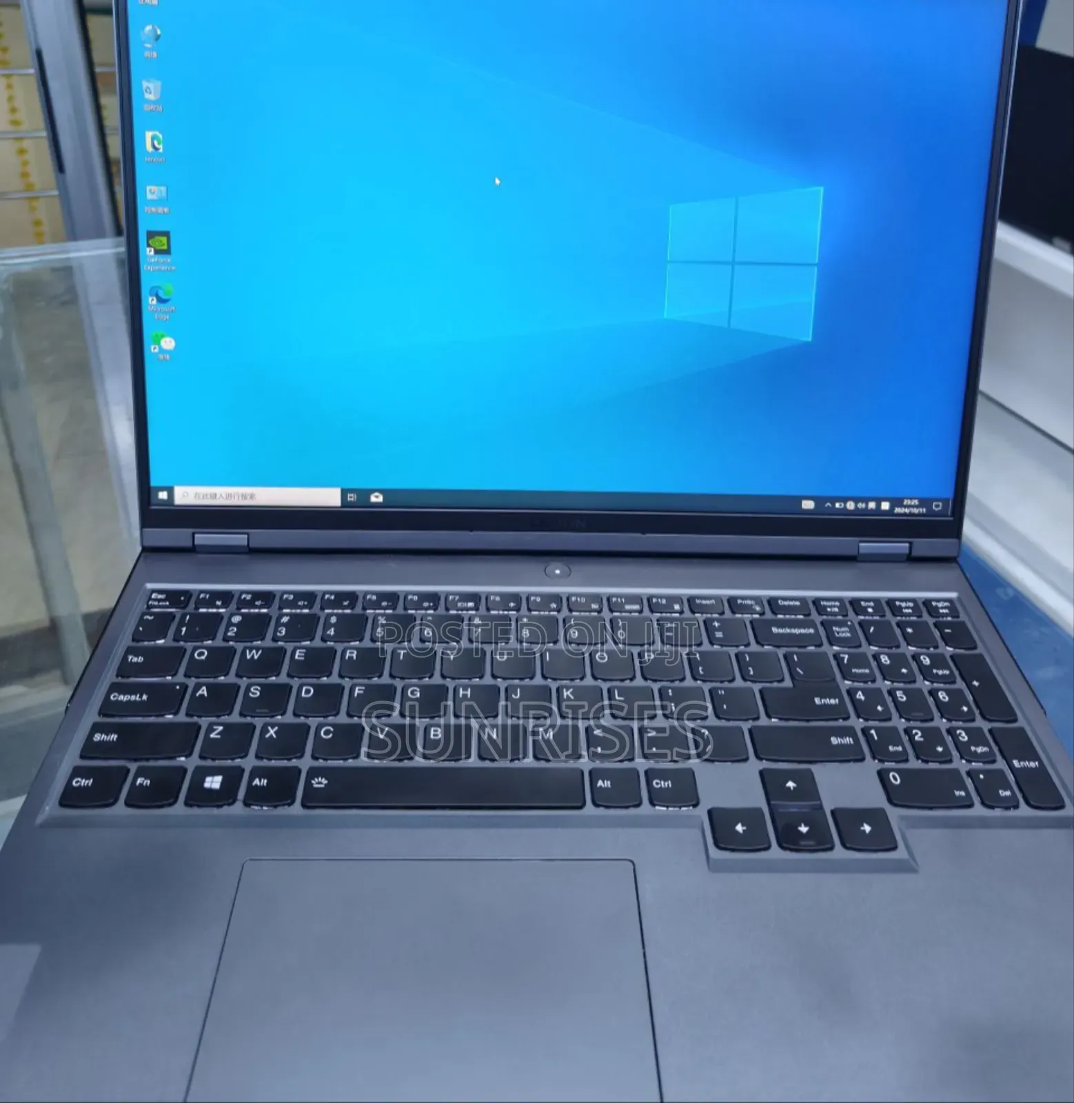 New Laptop Lenovo Legion 5 16GB AMD Ryzen 7 SSD 512GB