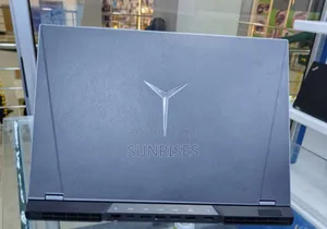 New Laptop Lenovo Legion 5 16GB AMD Ryzen 7 SSD 512GB