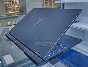 New Laptop Lenovo Legion 5 16GB AMD Ryzen 7 SSD 512GB
