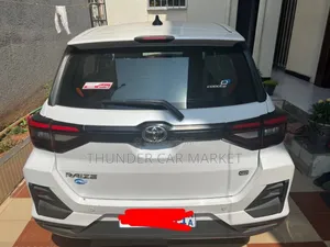 Toyota Raize 2021 White