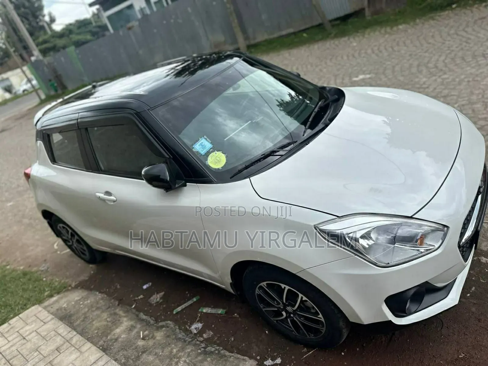 Suzuki Swift 2021 White