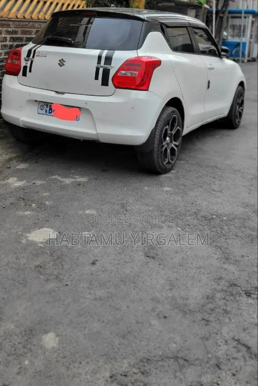 Suzuki Swift 2021 White