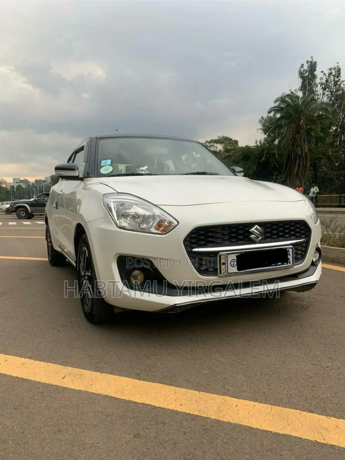 Suzuki Swift 2021 White
