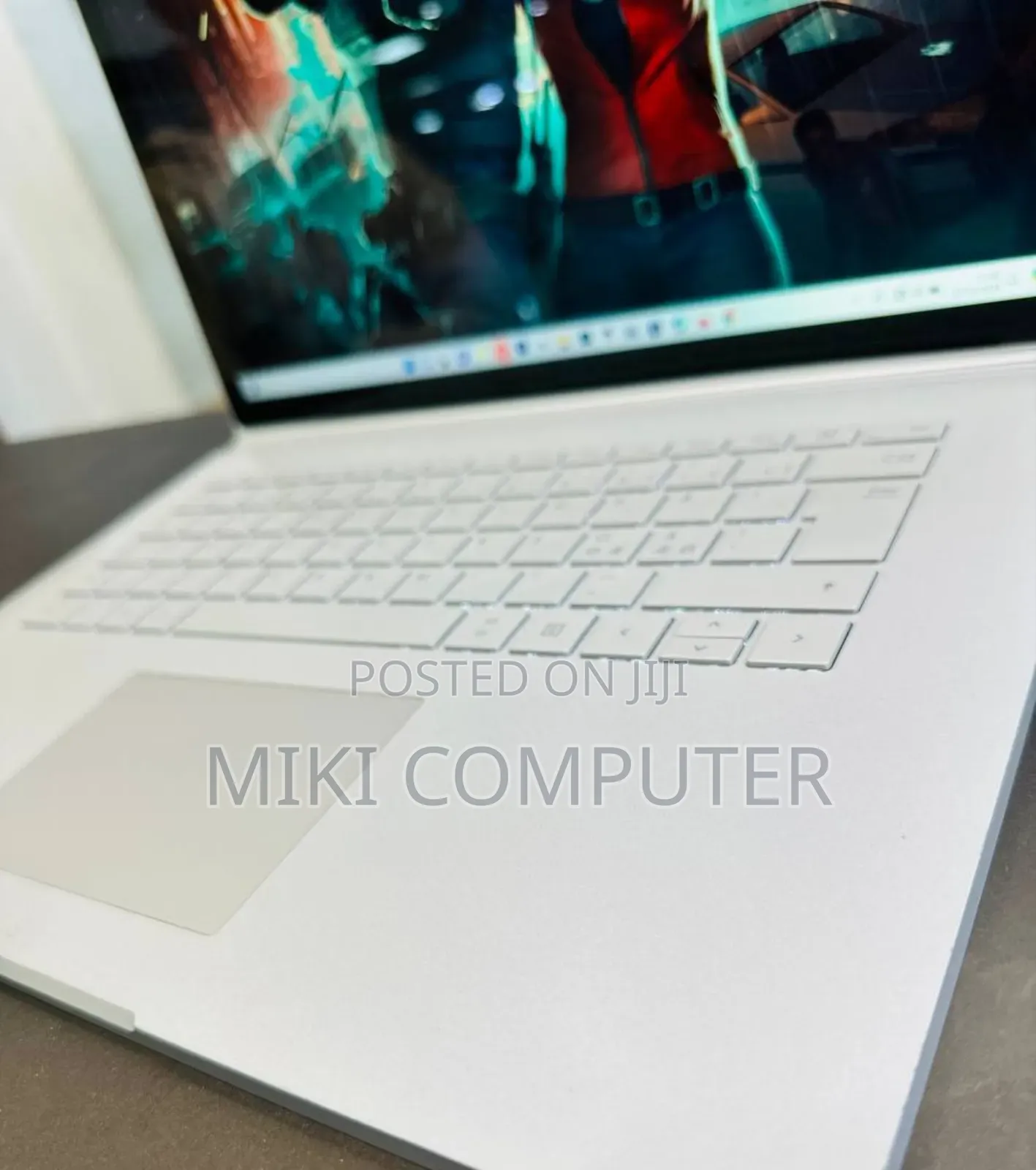 New Laptop Microsoft Surface 16GB Intel Core I7 SSD 256GB