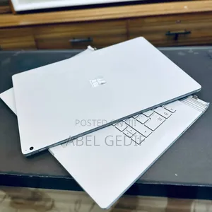 Photo - New Laptop Microsoft Surface 16GB Intel Core I7 SSD 256GB