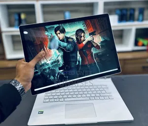 New Laptop Microsoft Surface Book 2 16GB Intel Core I7 SSD 256GB