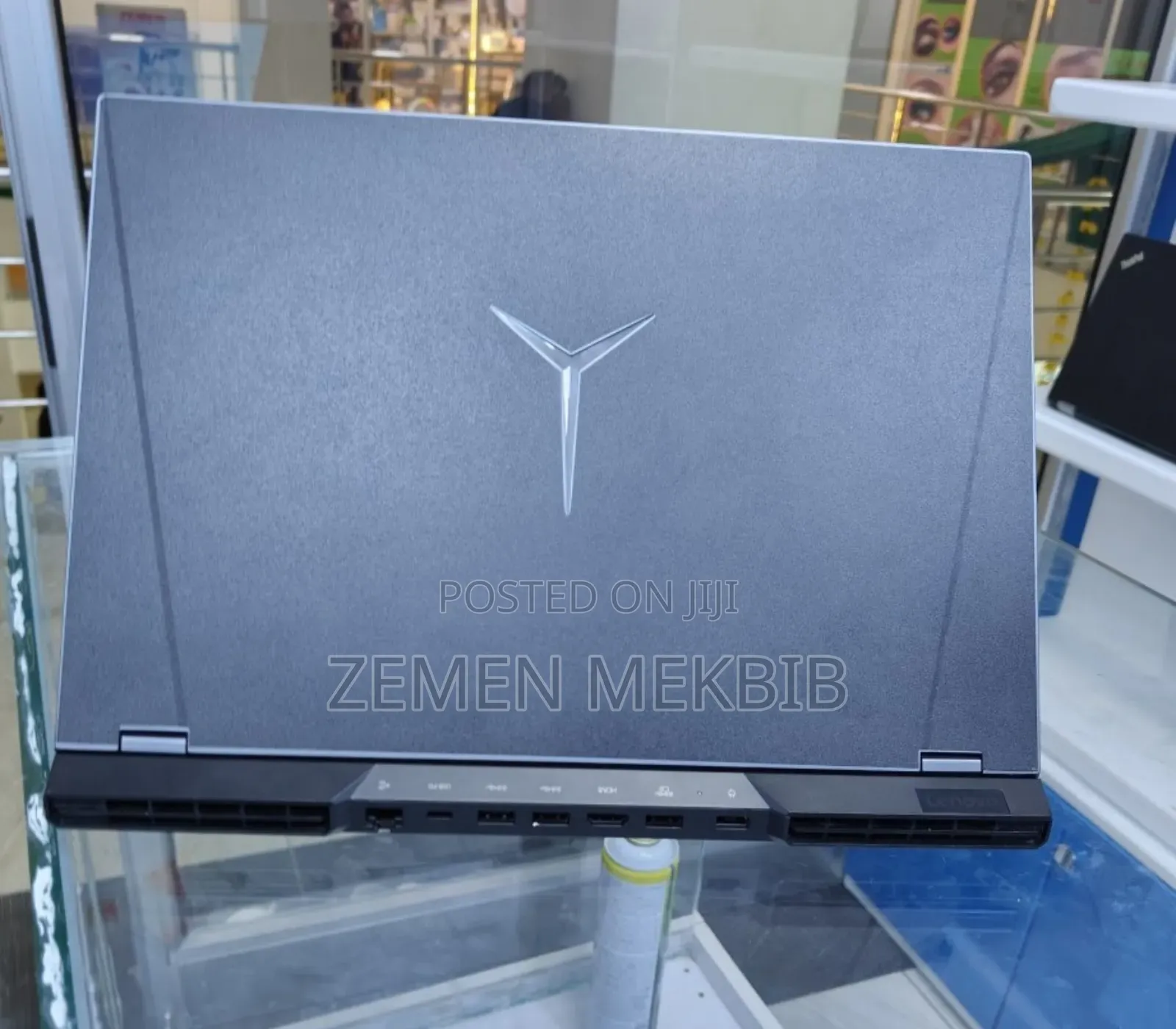 New Laptop Lenovo Legion 5 16GB AMD Ryzen 7 SSD 512GB