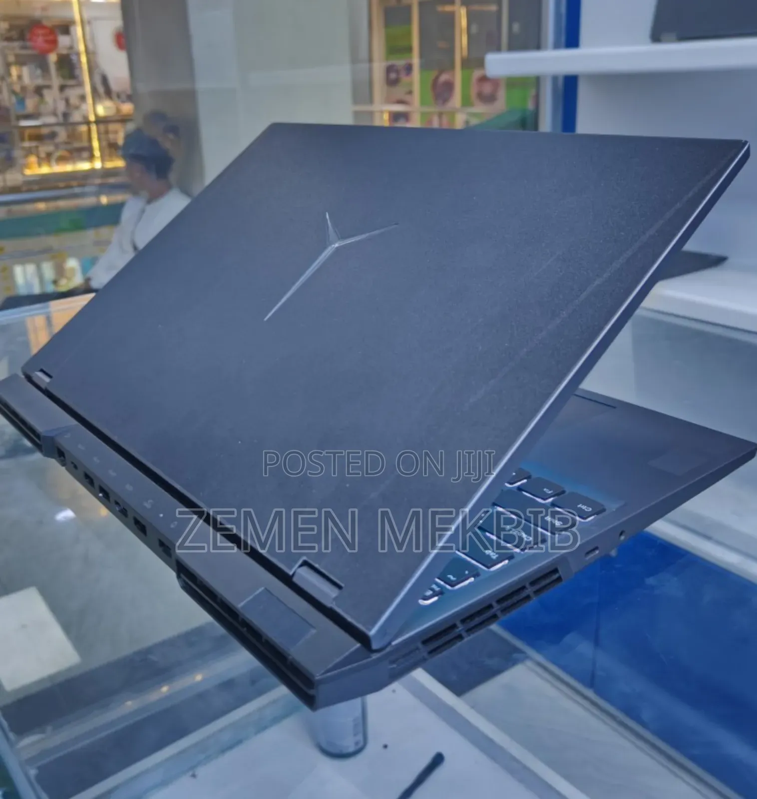 New Laptop Lenovo Legion 5 16GB AMD Ryzen 7 SSD 512GB