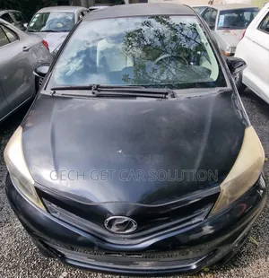 Toyota Yaris 2012 Black