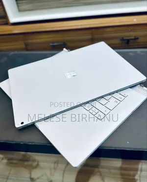 New Laptop Microsoft Surface Book 2 16GB Intel Core I7 SSD 256GB