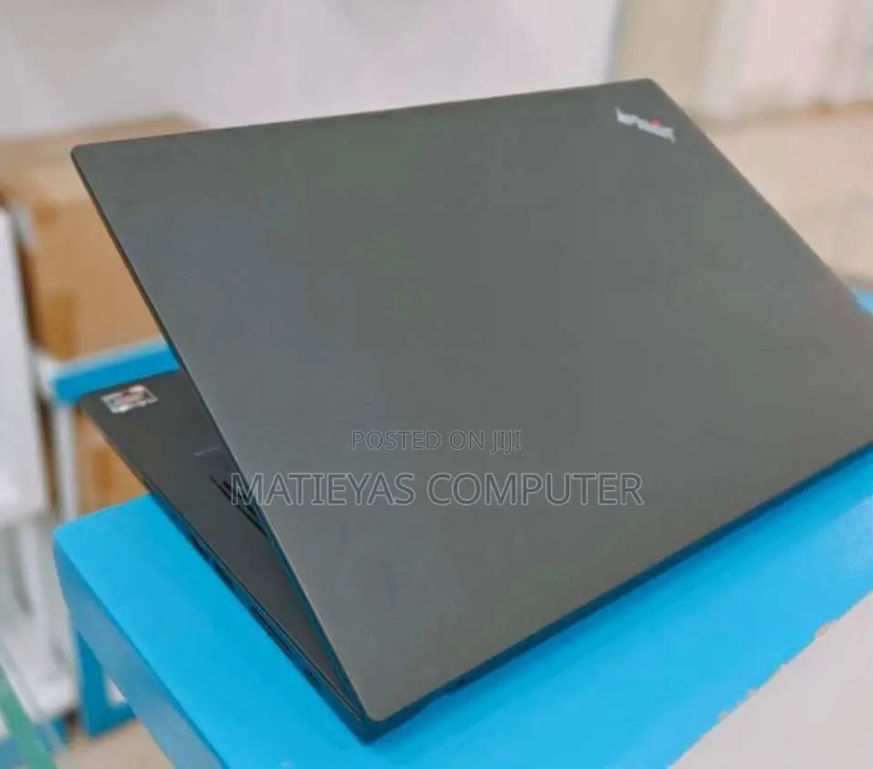 New Laptop Lenovo ThinkPad 2 8GB AMD Ryzen 5 SSD 512GB