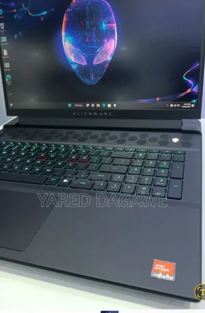 New Laptop Alienware M17x R2 32GB AMD Ryzen 9 SSD 1T