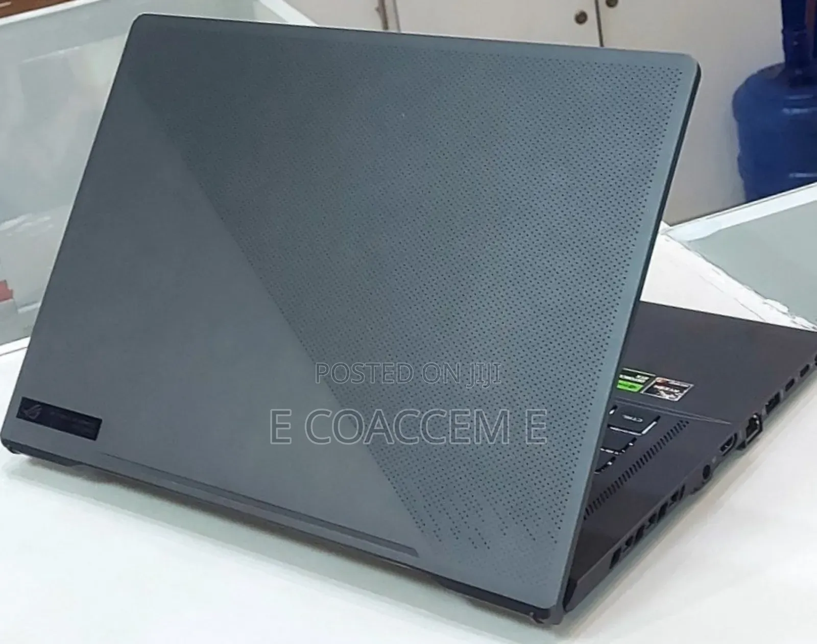 New Laptop Asus 16GB AMD Ryzen 7 SSD 1T