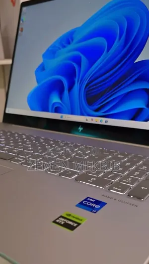 New Laptop HP Envy X360 16GB Intel Core I7 SSD 512GB