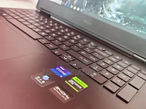 New Laptop HP Omen 15 16GB Intel Core I9 SSD 1T