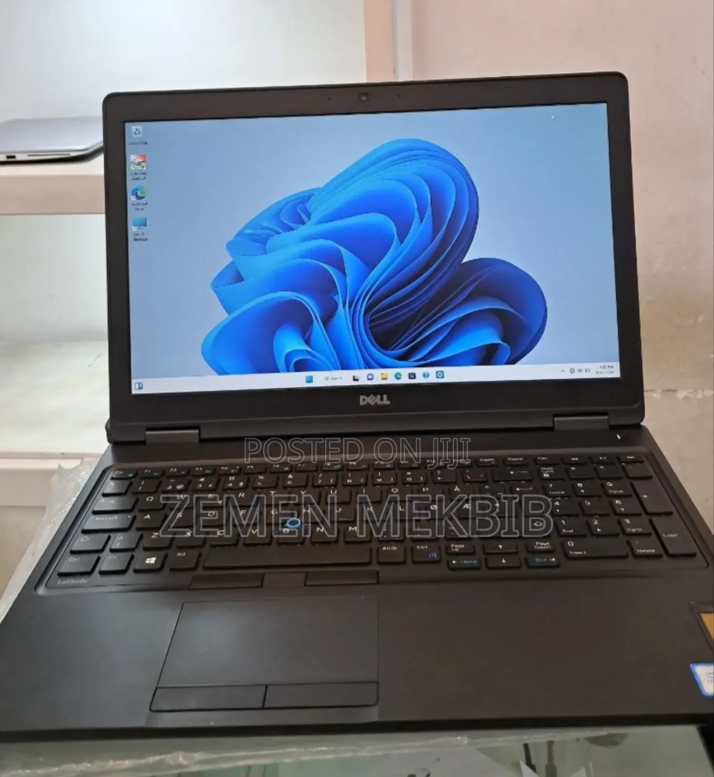 New Laptop Dell Latitude 5580 8GB Intel Core I5 SSD 512GB