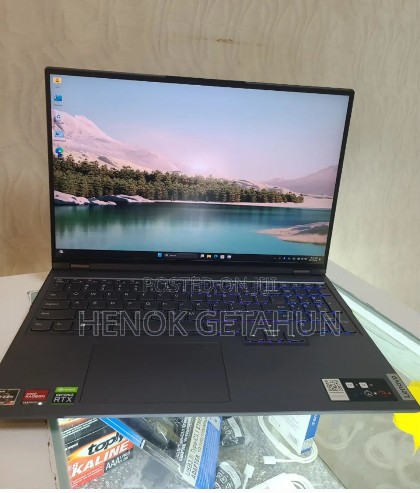New Laptop Lenovo Legion 5 16GB AMD Ryzen 7 SSD 512GB