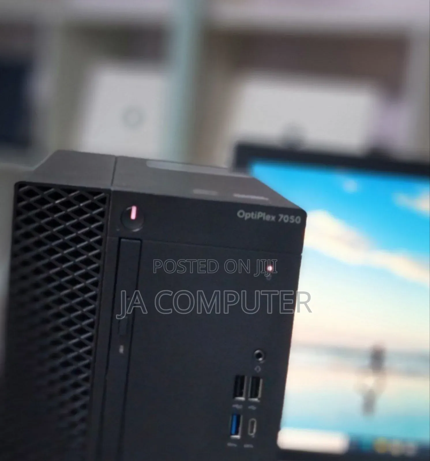 New Desktop Computer Dell Optiplex 7050 8GB Intel Core I7 HDD 1T