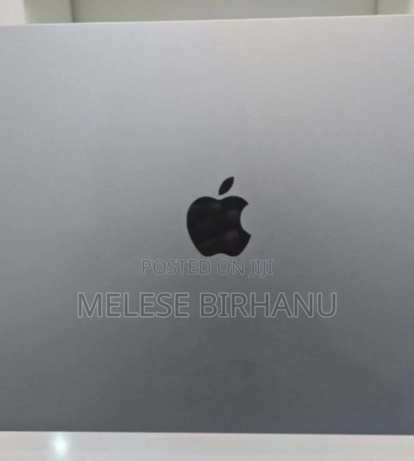 Laptop Apple MacBook Air 2022 M2 8GB Apple M2 SSD 256GB