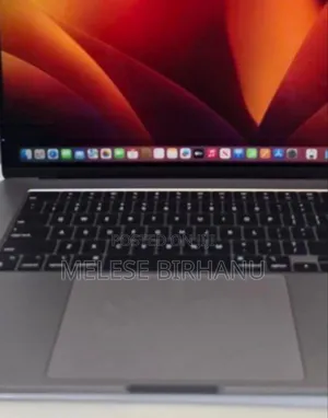 Laptop Apple MacBook Air 2022 M2 8GB Apple M2 SSD 256GB