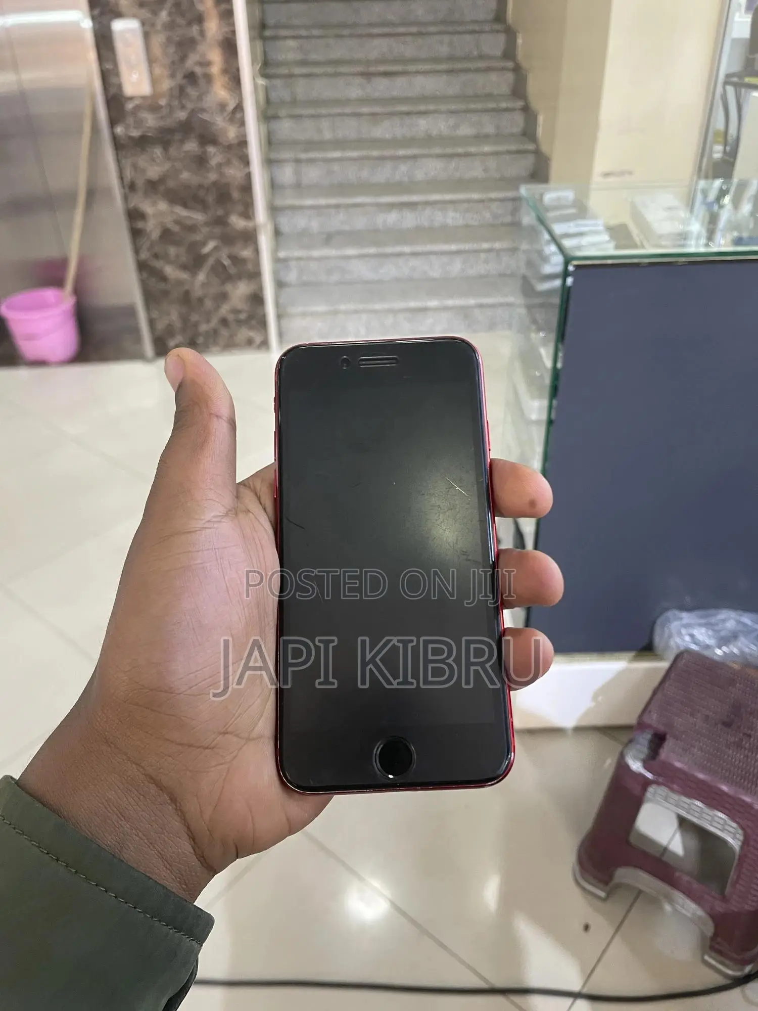 Apple iPhone 8 64 GB Red