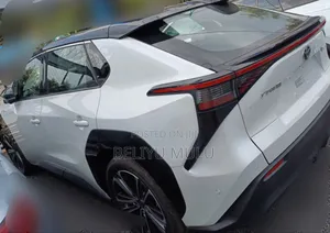 New Toyota bZ4X 2024 White