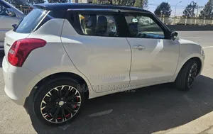 New Suzuki Swift 2023 White