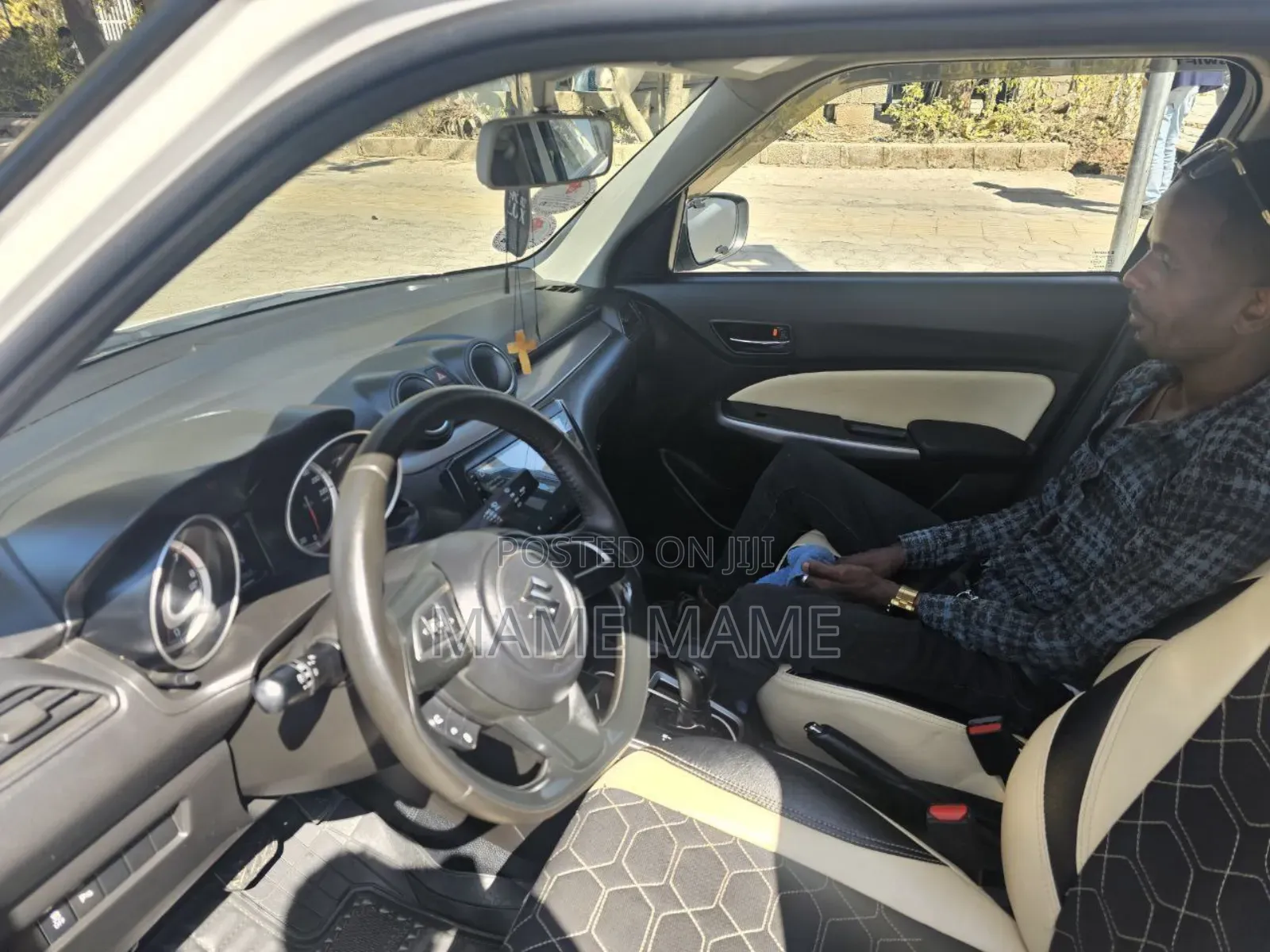 New Suzuki Swift 2023 White