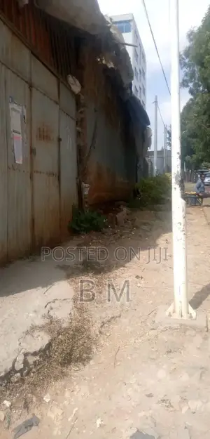 Photo - Furnished 5bdrm House in Addis Ketema for sale