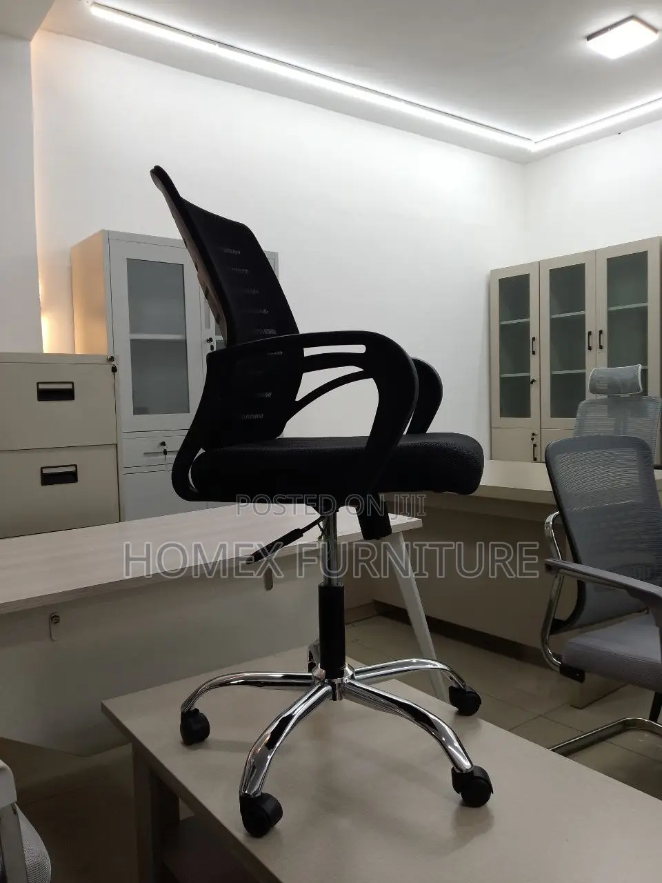 Office Furniture Secretarial and Staff Chair