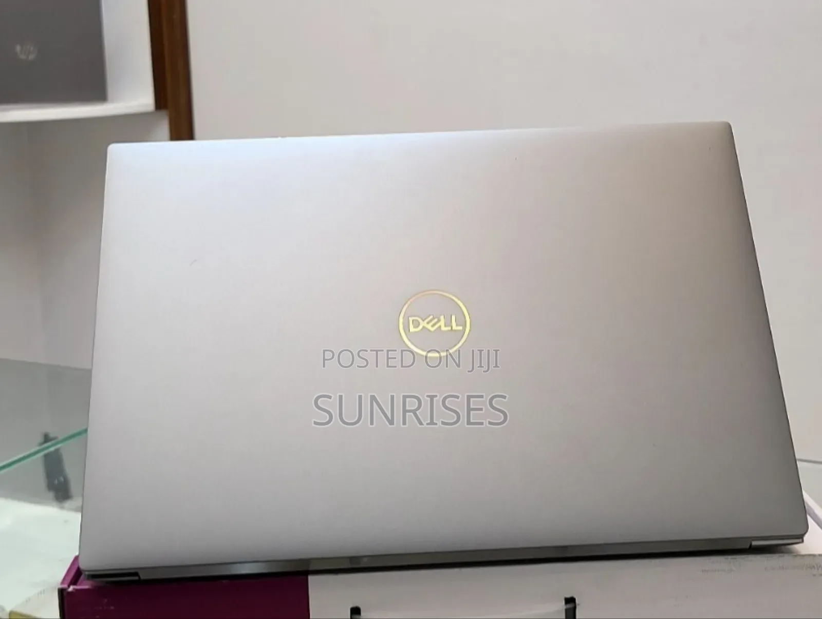 New Laptop Dell Precision 5550 32GB Intel Core I7 SSD 512GB