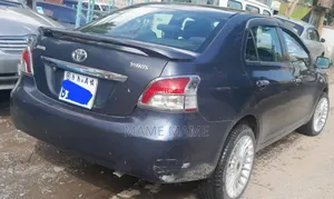 Toyota Yaris 2011 Blue