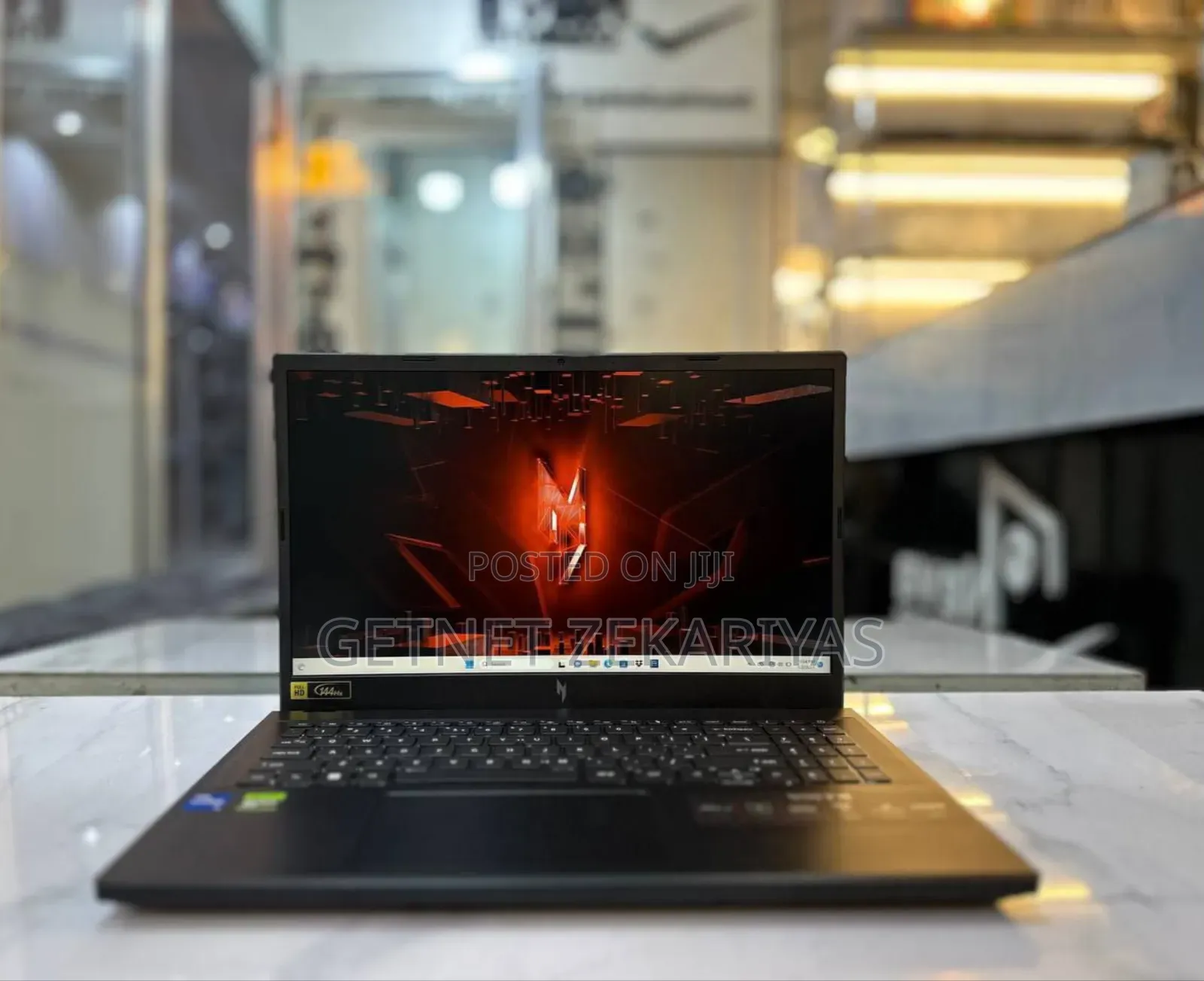 New Laptop Acer Nitro 17 8GB Intel Core I5 SSD 512GB