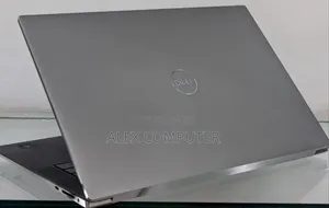 New Laptop Dell Precision 5570 32GB Intel Core I7 SSD 512GB