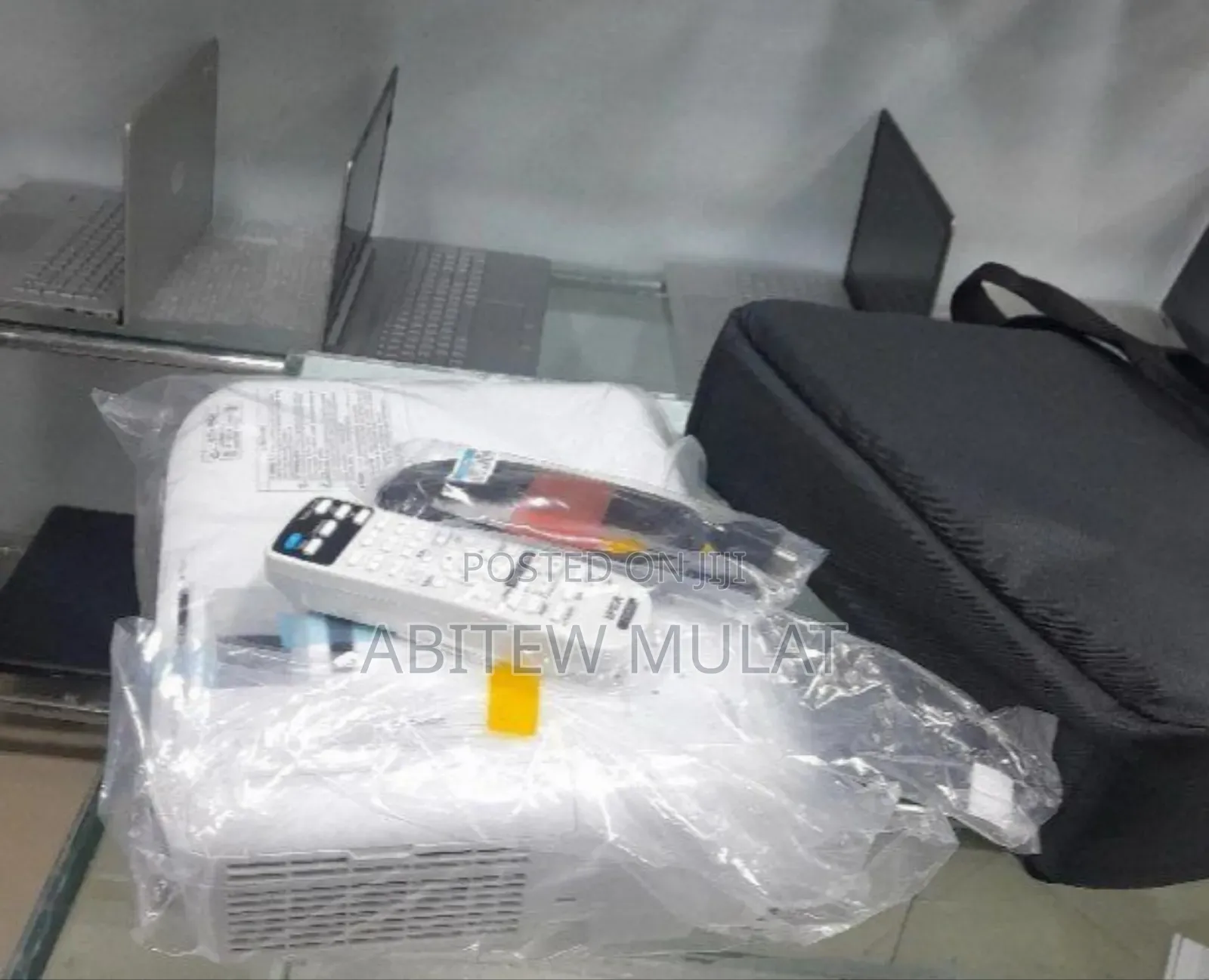 New Coming By Cartoon Brand New EPSON Projector