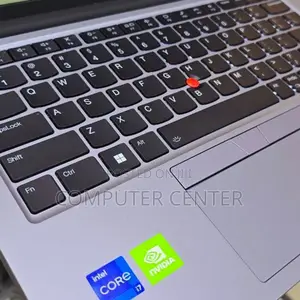 New Laptop Lenovo ThinkPad 13 16GB Intel Core I7 SSD 512GB