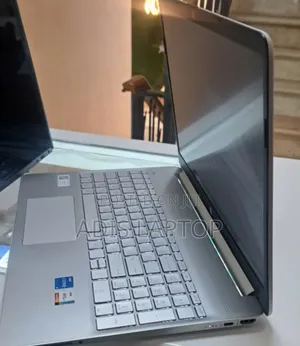 New Laptop HP Stream Notebook 8GB Intel Core I5 SSD 512GB