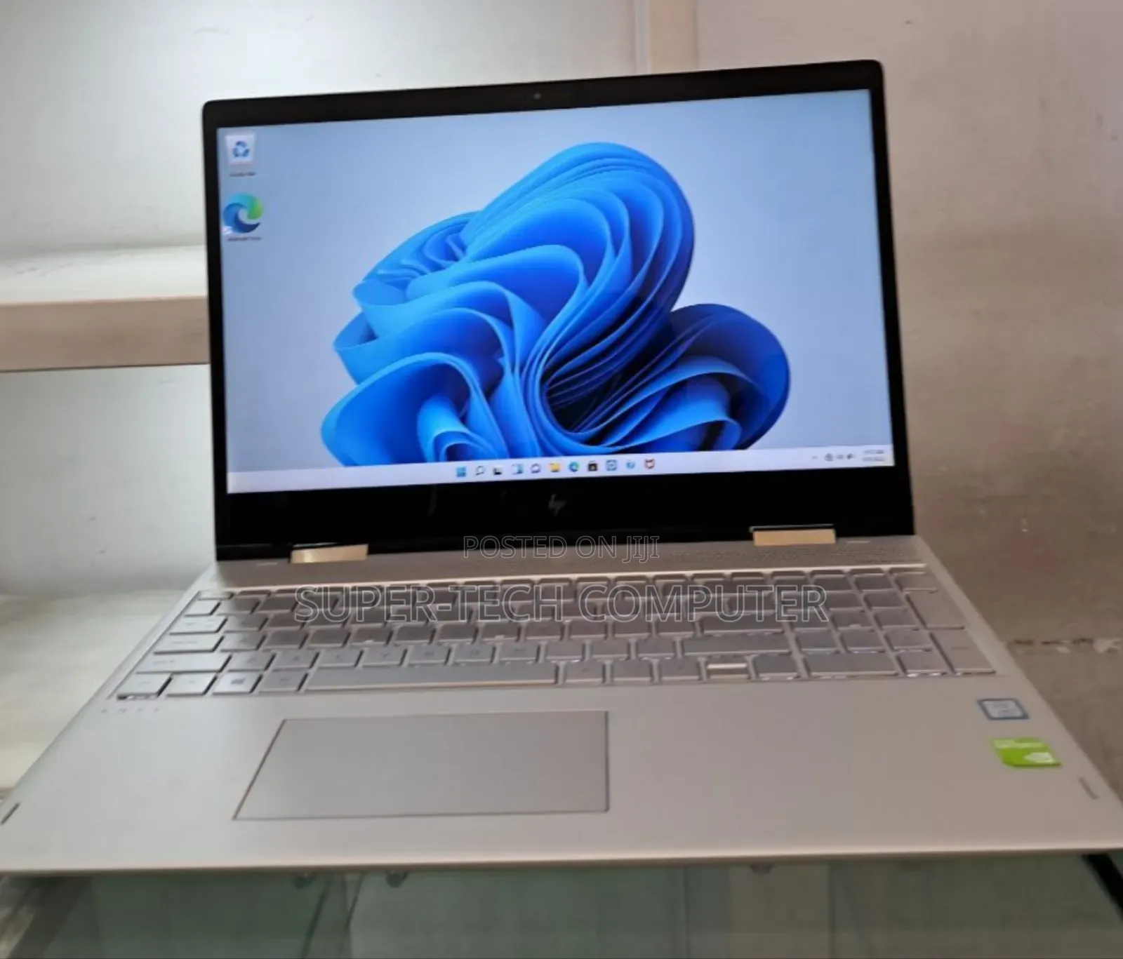 New Laptop HP Envy X360 20GB Intel Core I5 SSD 256GB