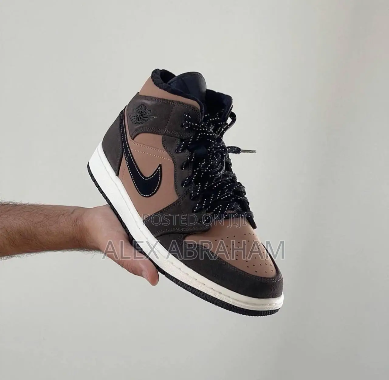 Jordan 1 “Dark Chocolate”