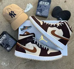 Photo - Jordan 1 “Sebrown”