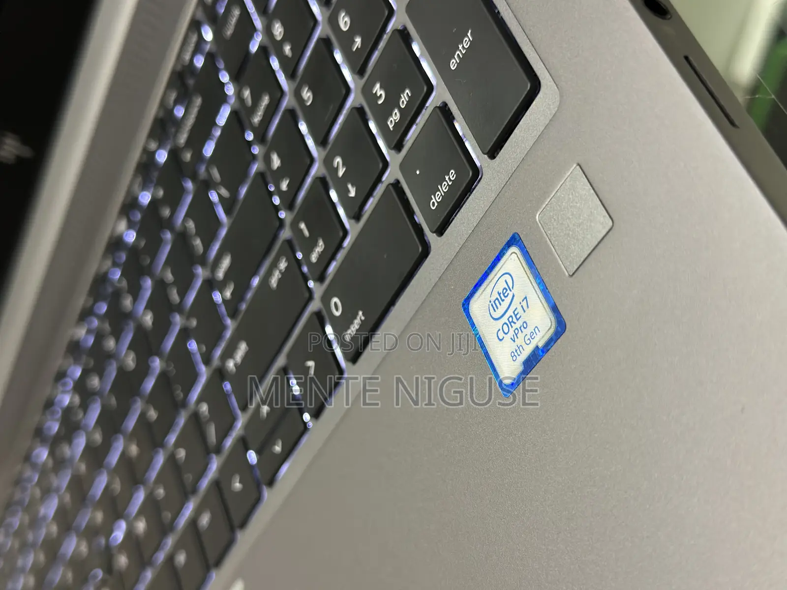 New Laptop HP ZBook 15u G5 16GB Intel Core I7 SSD 512GB