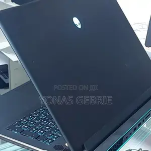 New Laptop Alienware M17x R2 32GB AMD Ryzen 9 SSD 1T