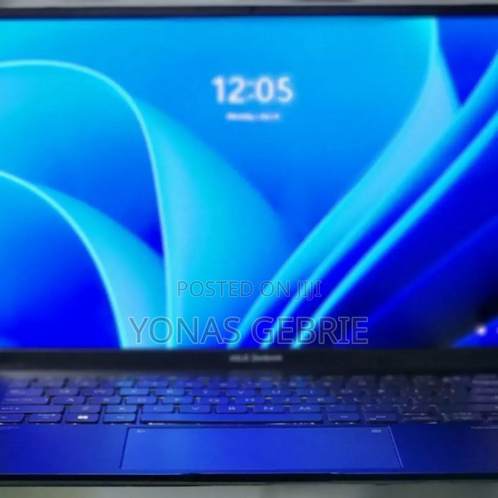 New Laptop Asus ZenBook UX330UA 8GB Intel Core I5 SSD 512GB