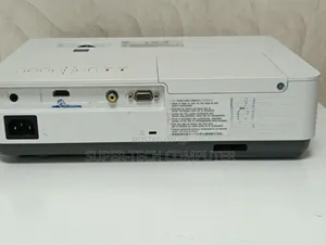 Sony VPL-DX221 Projector