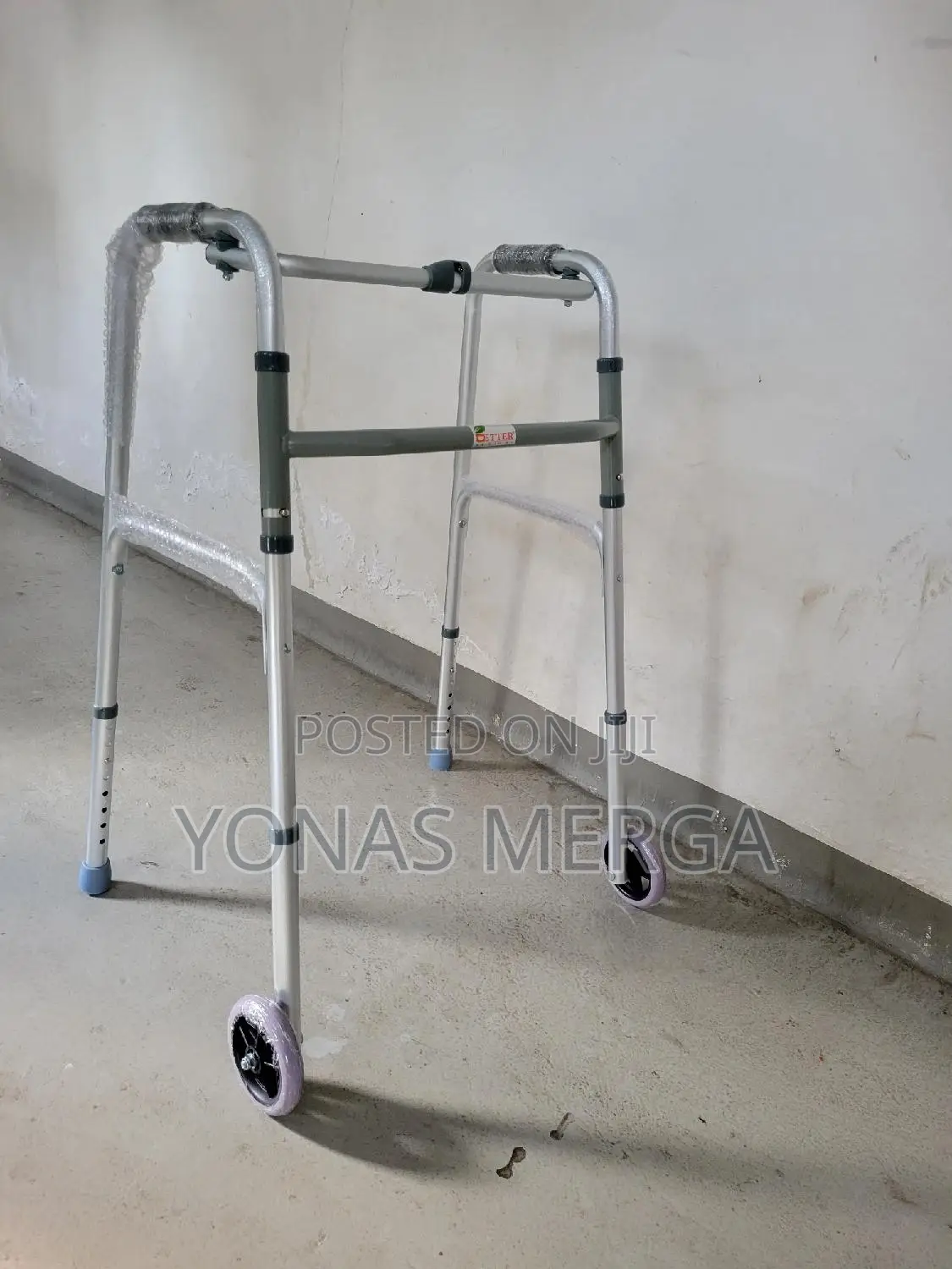 ALLUMINIUM ADULT WALKER Portable:Physiqop Double Bar Frame