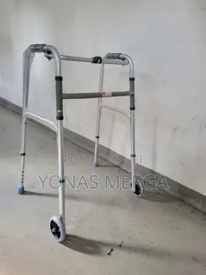 Photo - ALLUMINIUM ADULT WALKER Portable:Physiqop Double Bar Frame