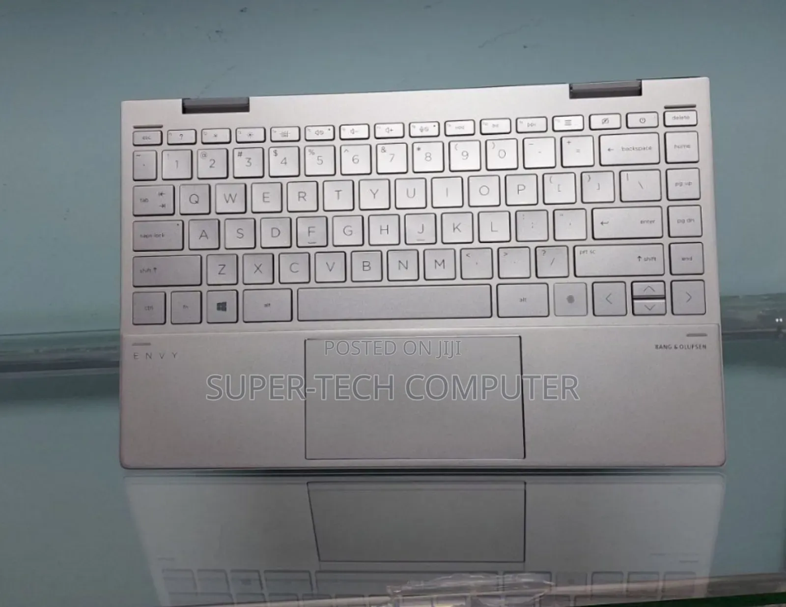 New Laptop HP Envy X360 8GB Intel Core I7 SSD 1T