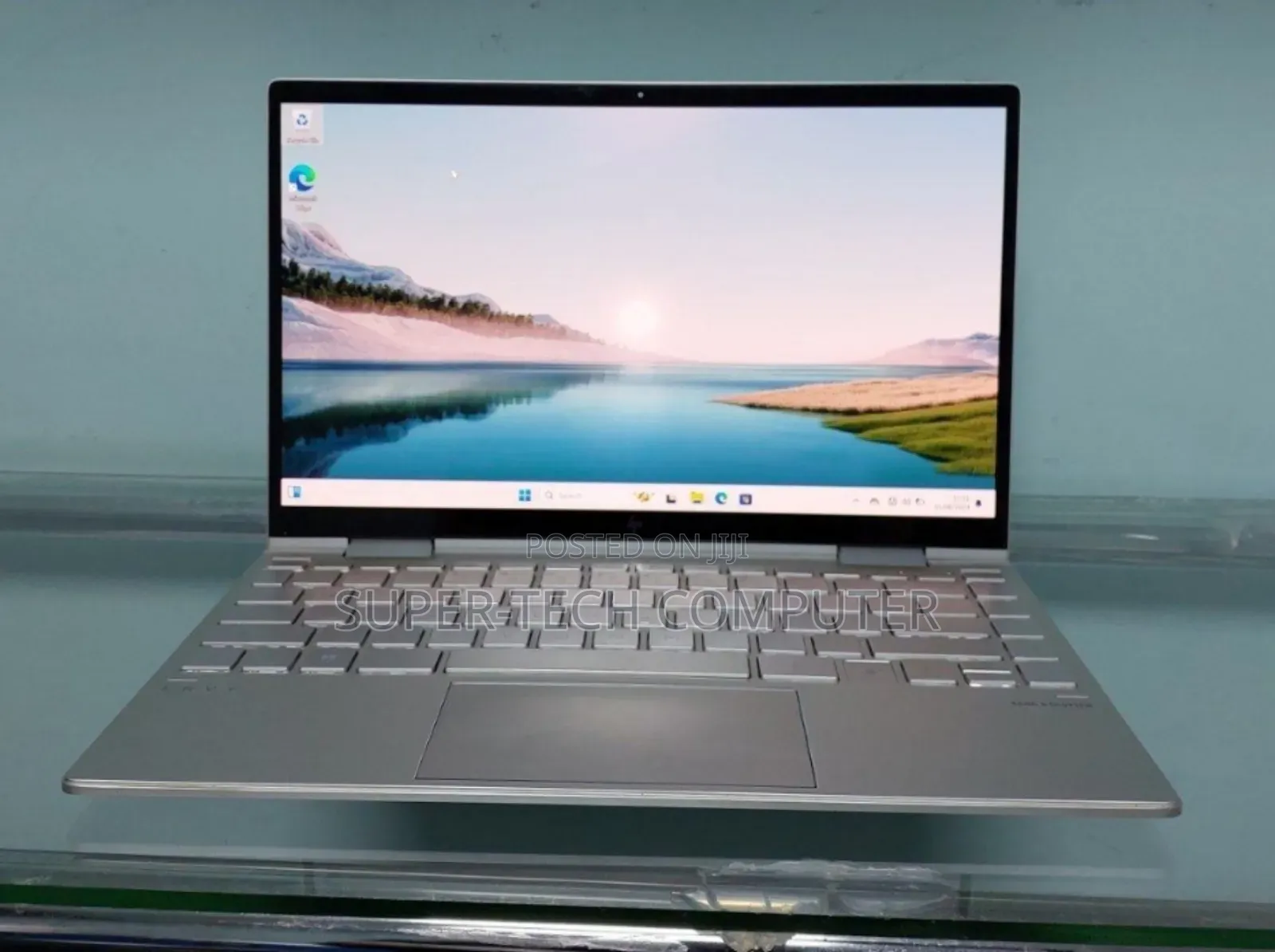 New Laptop HP Envy X360 8GB Intel Core I7 SSD 1T