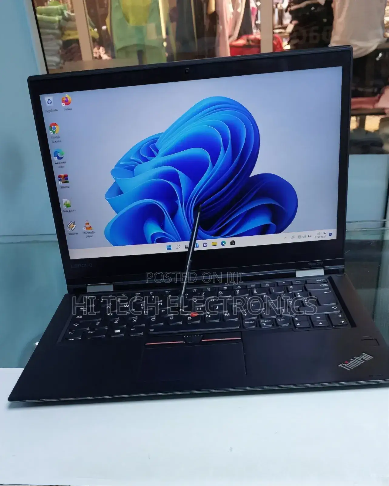 New Laptop Lenovo ThinkPad Yoga 370 8GB Intel Core I5 SSD 512GB