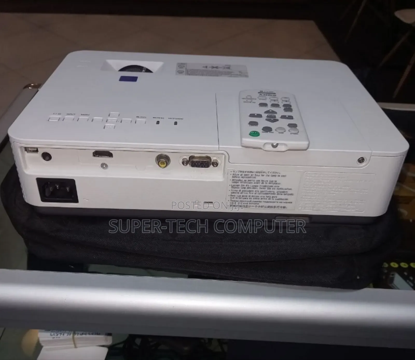 Sony Vpl_dx221 Projector for Sell 